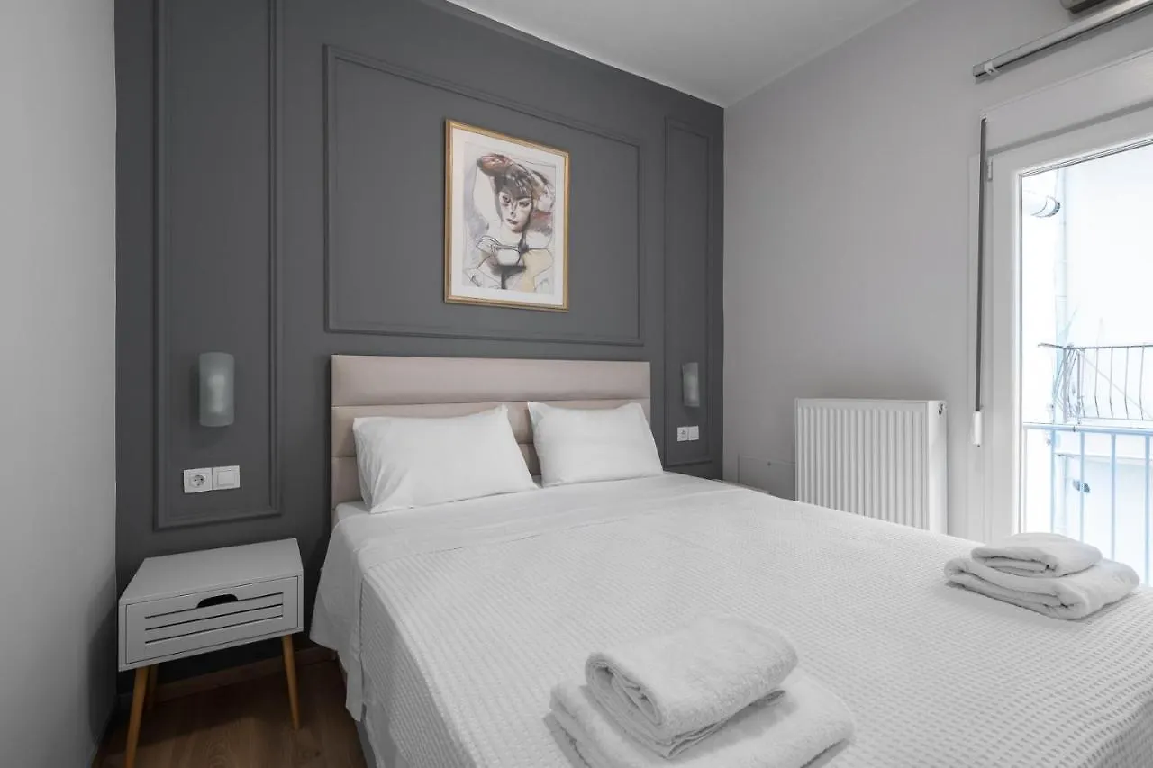 #Luxlikehome Urban Escape Thessaloniki Apartment